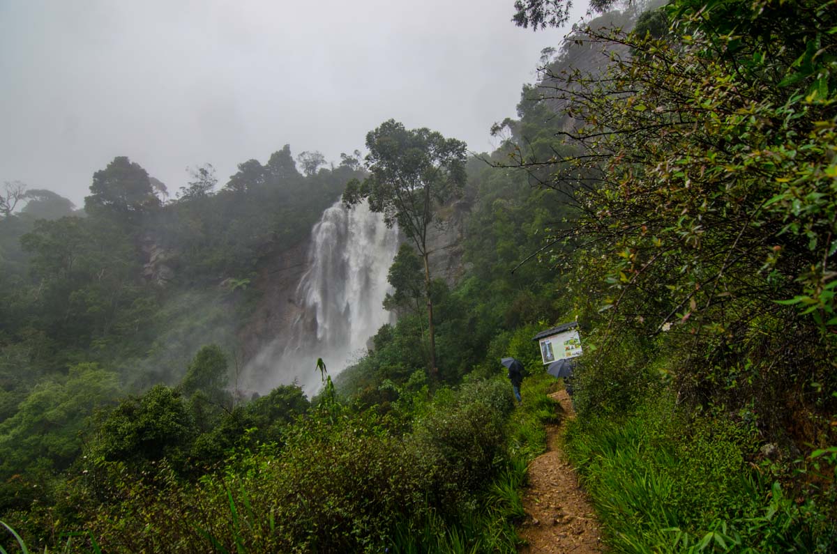 Lover's leap waterfall Nuwara eliya