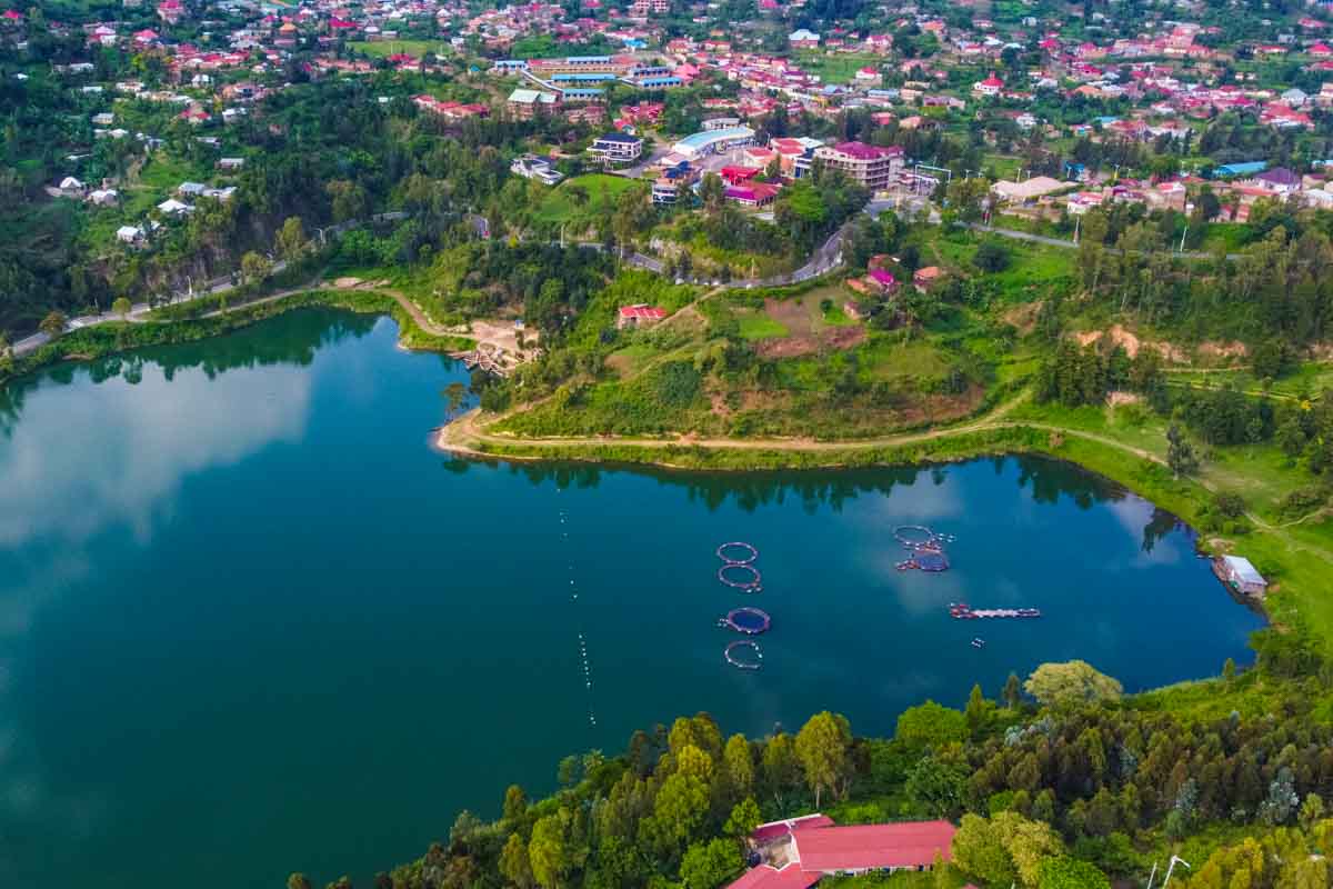 Lake Kivu in Kibuye, A good place for Vacation in Uganda