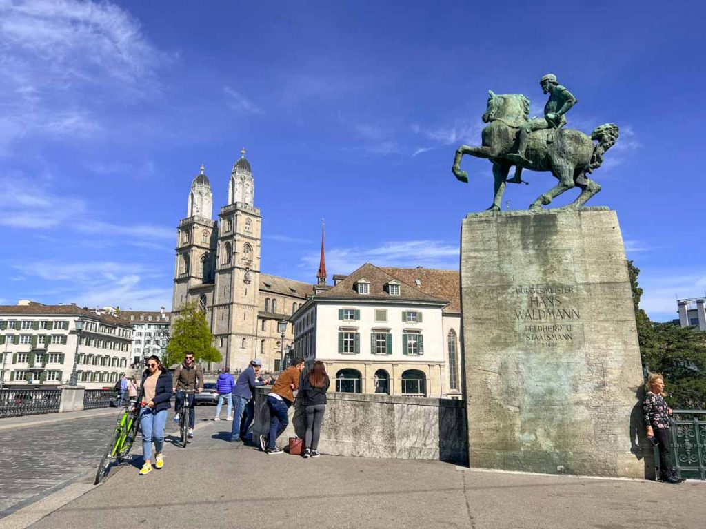 Hans Waldmann Statue and Grossmunster